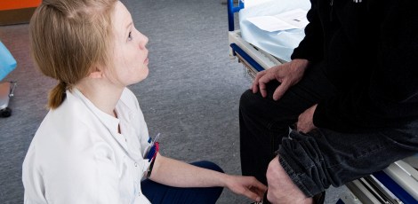 Fysioterapeuter med blÃ¥ blink Skadestue århus